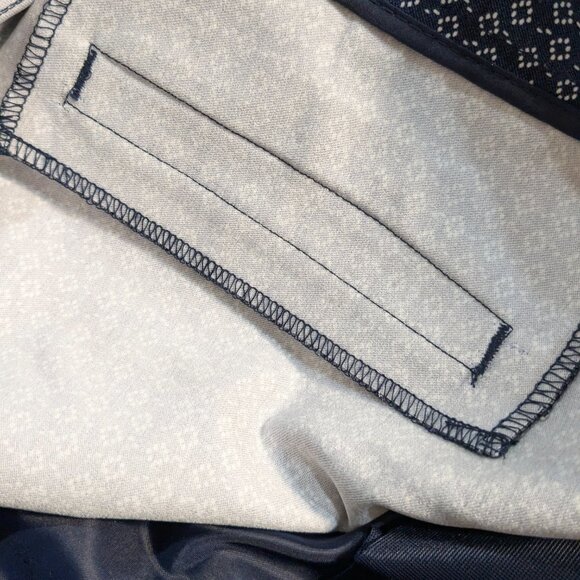 Mario Serrani Women's Bermuda Shorts, Plus Size 16, Navy White, Tummy Control - Picture 8 of 9